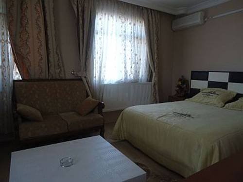 Ыгдыр: Imparator Hotel