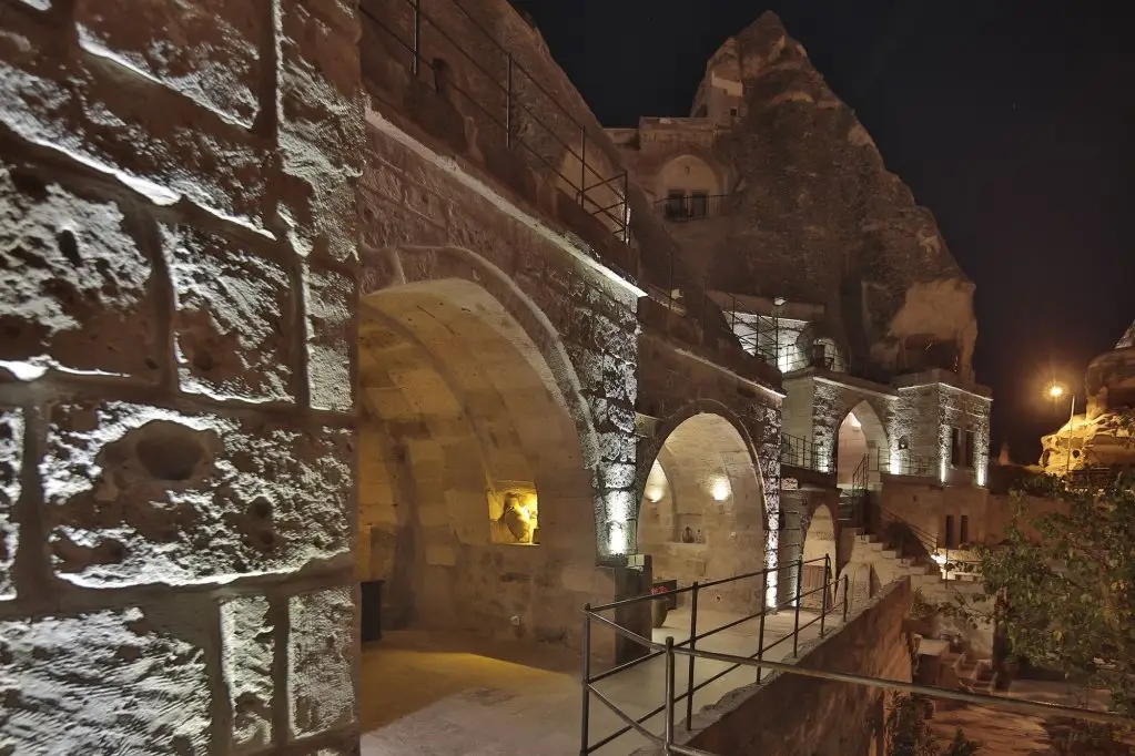 Гёреме: Village Cave House Hotel