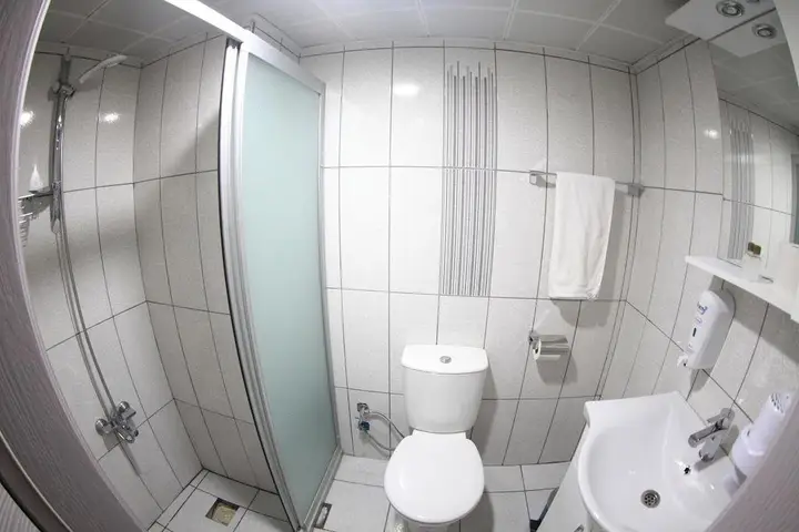 Бурдур: Ozeren 1 Hotel