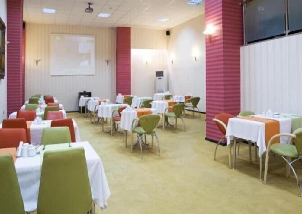 Адана: Airport Hotel