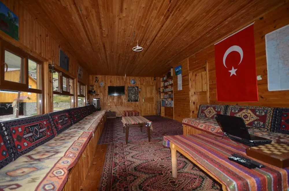 Бостанки: Kaçkar Pension