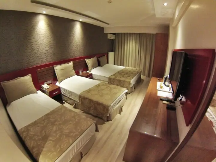 Дикили: Anil Hotel