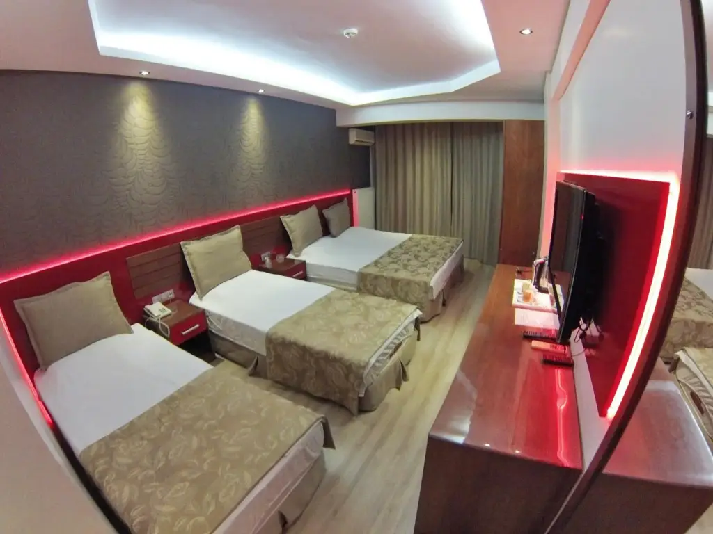 Дикили: Anil Hotel
