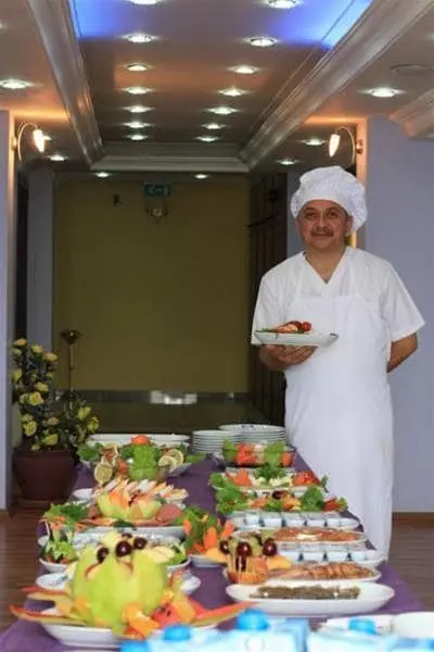 Гюлюч: Hur Hotel