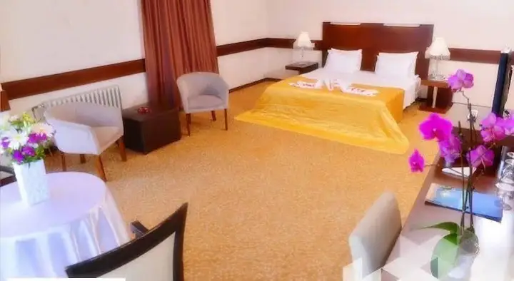 Орду: Belde Hotel and Convention Center