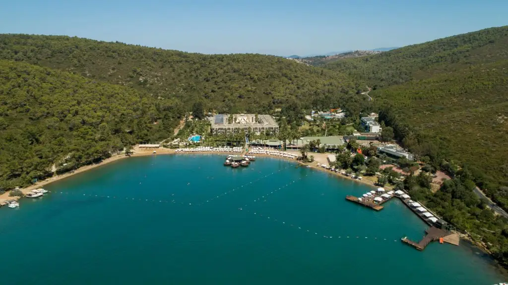 Меселик: Green Bay Resort & Spa