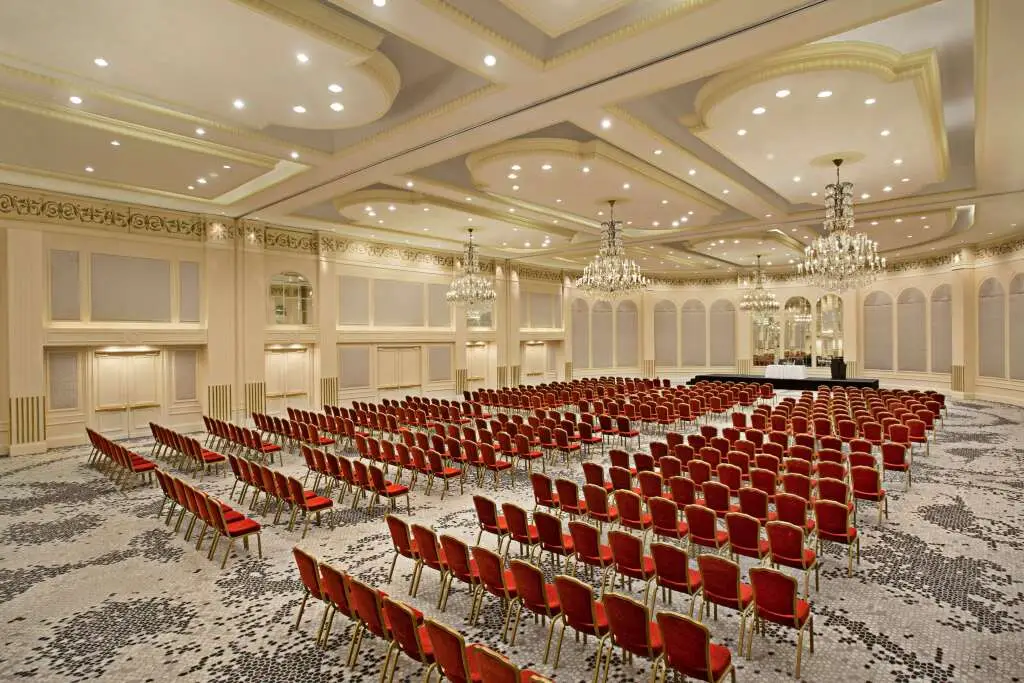 Стамбул: Conrad Istanbul Bosphorus