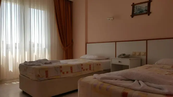 Кушадасы: Golden Moon Apart Hotel