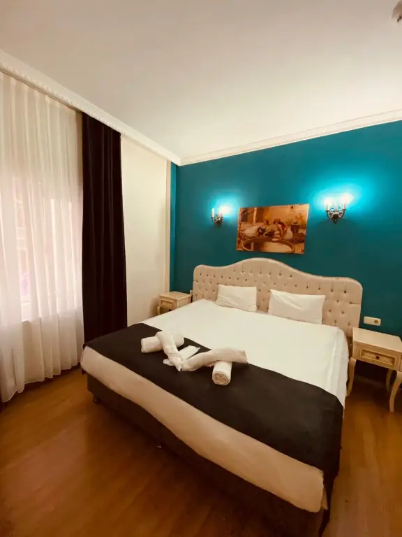 Стамбул: Adora Hotel Cafe & Restaurant
