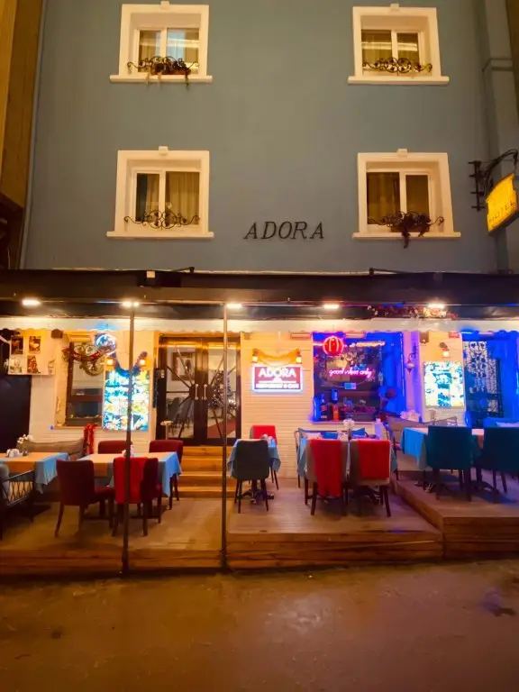 Стамбул: Adora Hotel Cafe & Restaurant