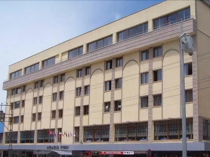 Ван: Akdamar Hotel