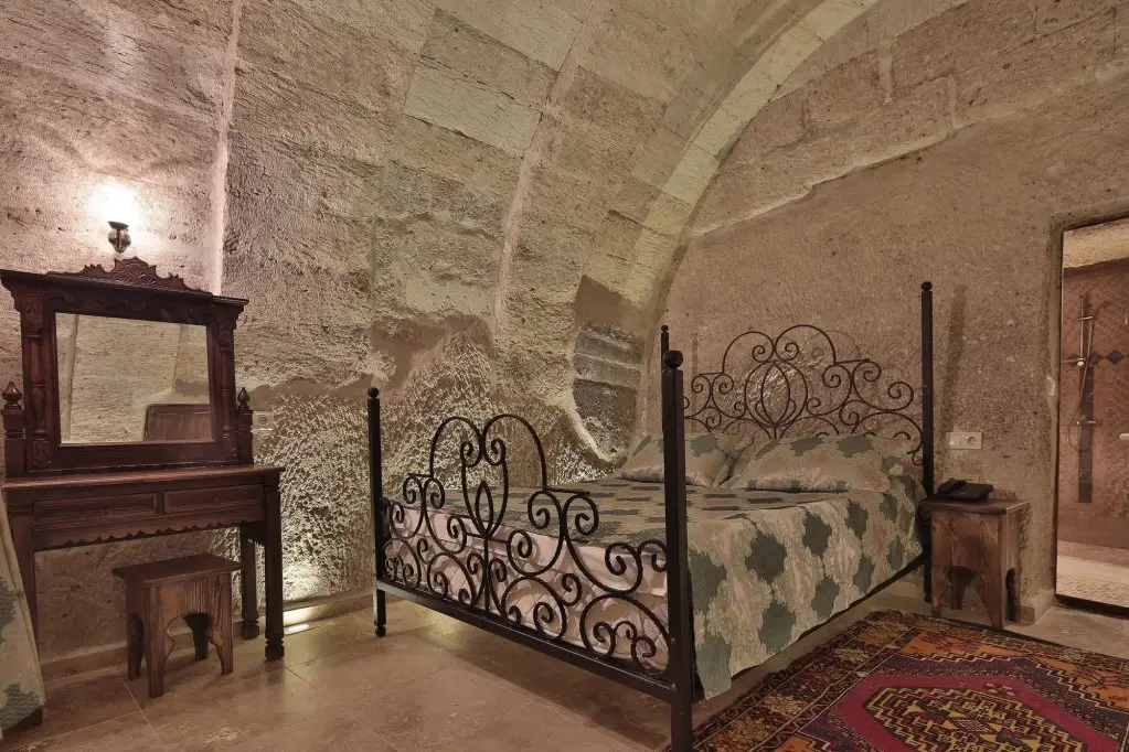 Гёреме: Shoestring Cave House