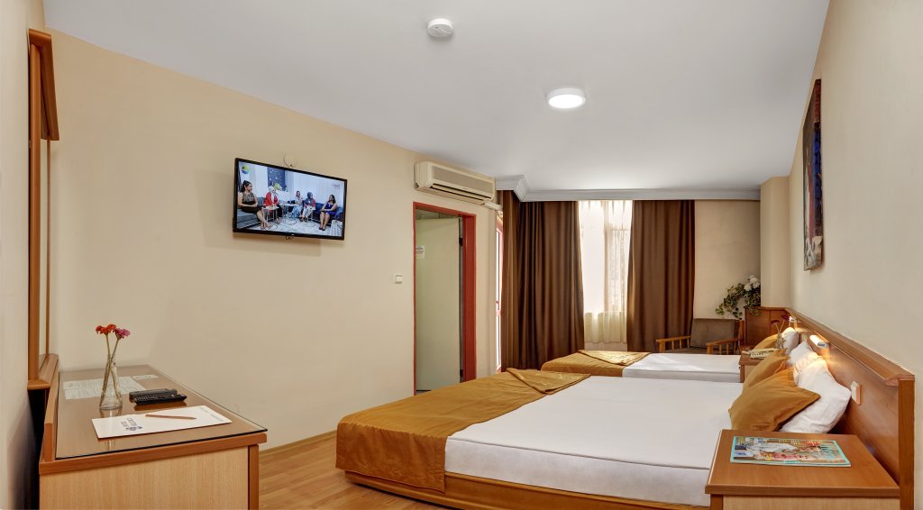 Айвалык: Hotel Billurcu