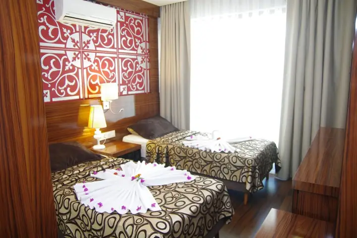 Аланья: Grand Bayar Beach Hotel - All Inclusive