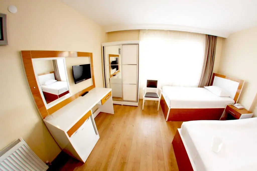 Дюздже: Otel Duzce