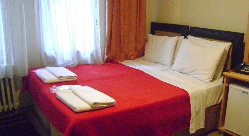 Стамбул: Hotel Ay