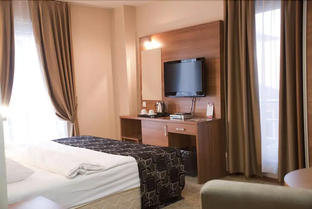 Сакарья: The Riada Hotel