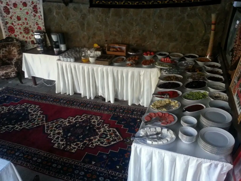 Гёреме: Local Cave House Hotel