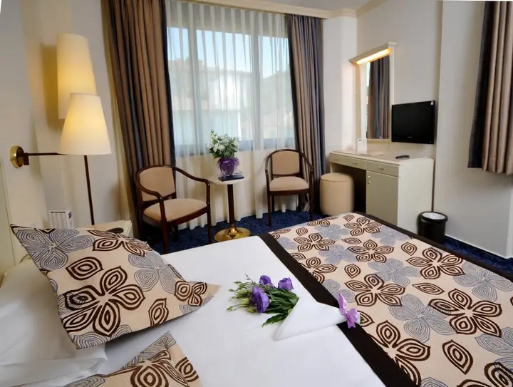 Анкара: Class Hotel