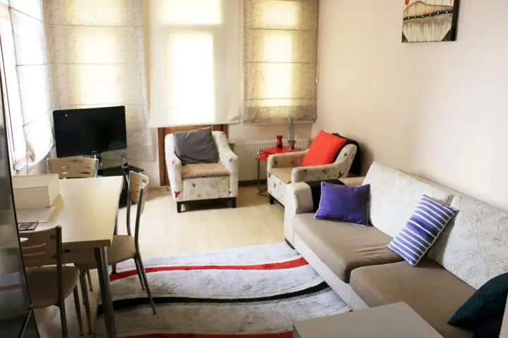 Стамбул: No. 10 Taksim Studios