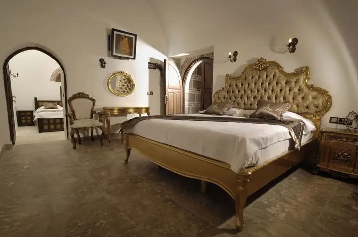 Чешме: Cesme Kanuni Kervansaray Historical Hotel
