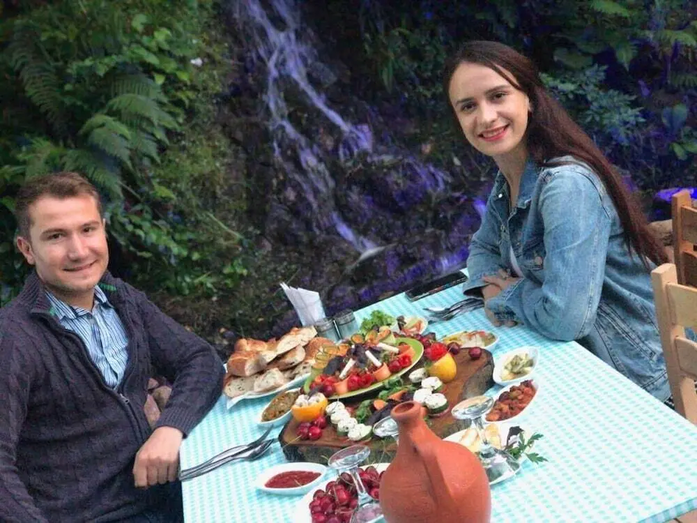 Янык: Yesil Dus Vadisi Bungalow Restoran