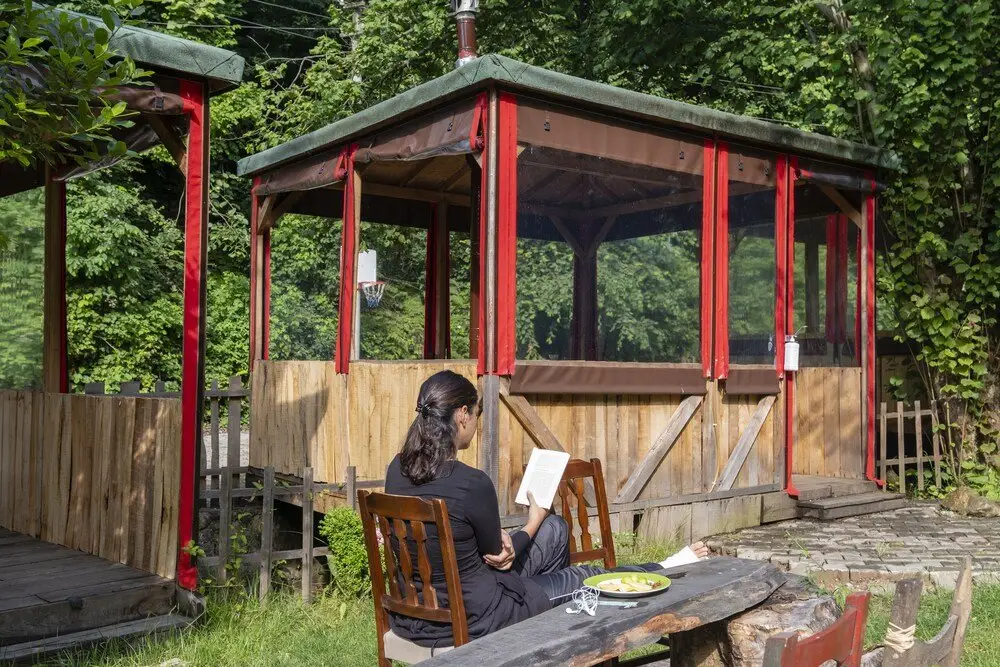 Янык: Yesil Dus Vadisi Bungalow Restoran