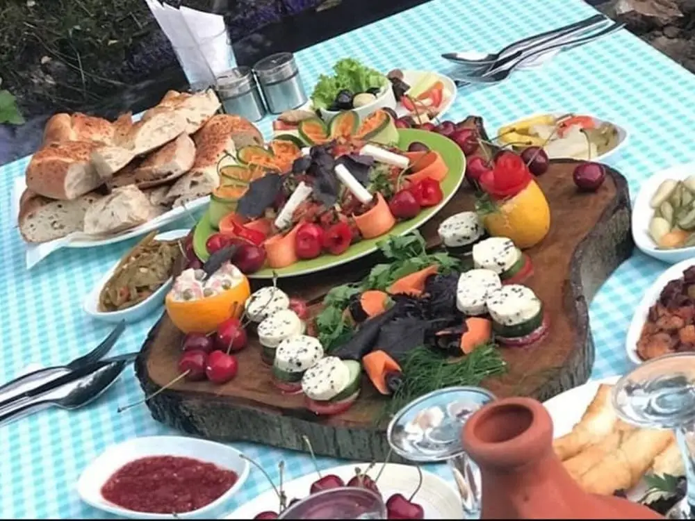Янык: Yesil Dus Vadisi Bungalow Restoran
