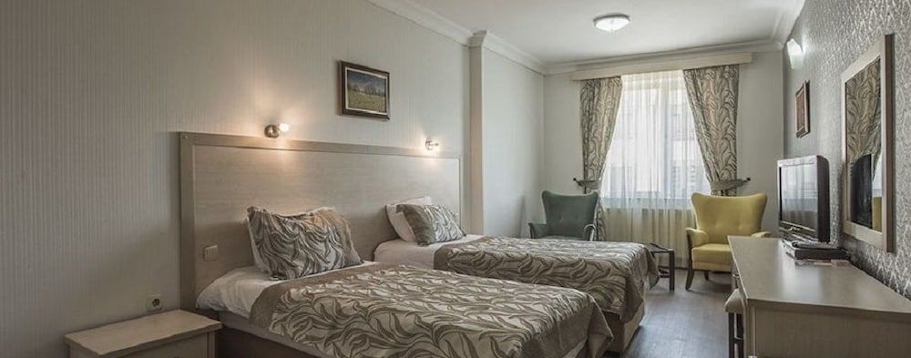 Дюздже: Düzce Anil Hotel