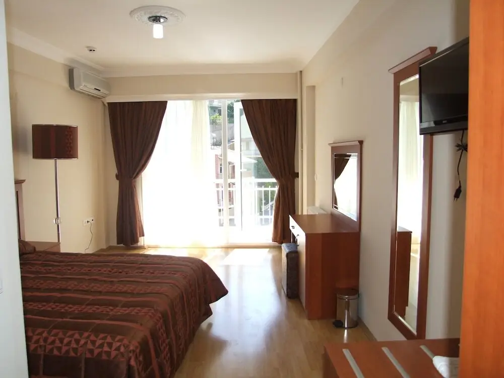 Dogalya Hotel — фото 1
