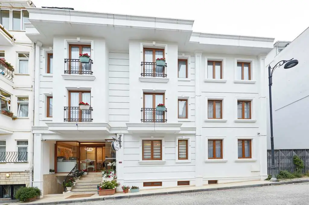 Albinas Hotel Old City — фото 1