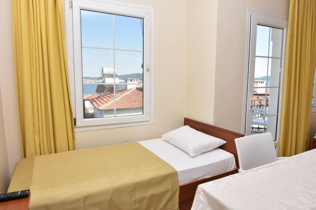 Айвалык: Uzun Apart Otel