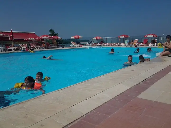 Дербент: Kocaeli Universitesi Kartepe Park Hotel