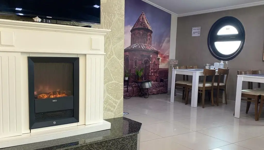 Карс: Hotel Kent Ani