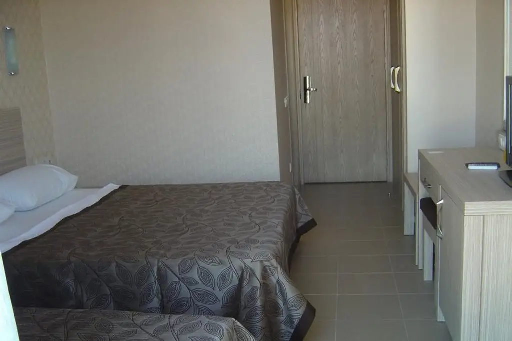 Манавгат: Lowe Hotel