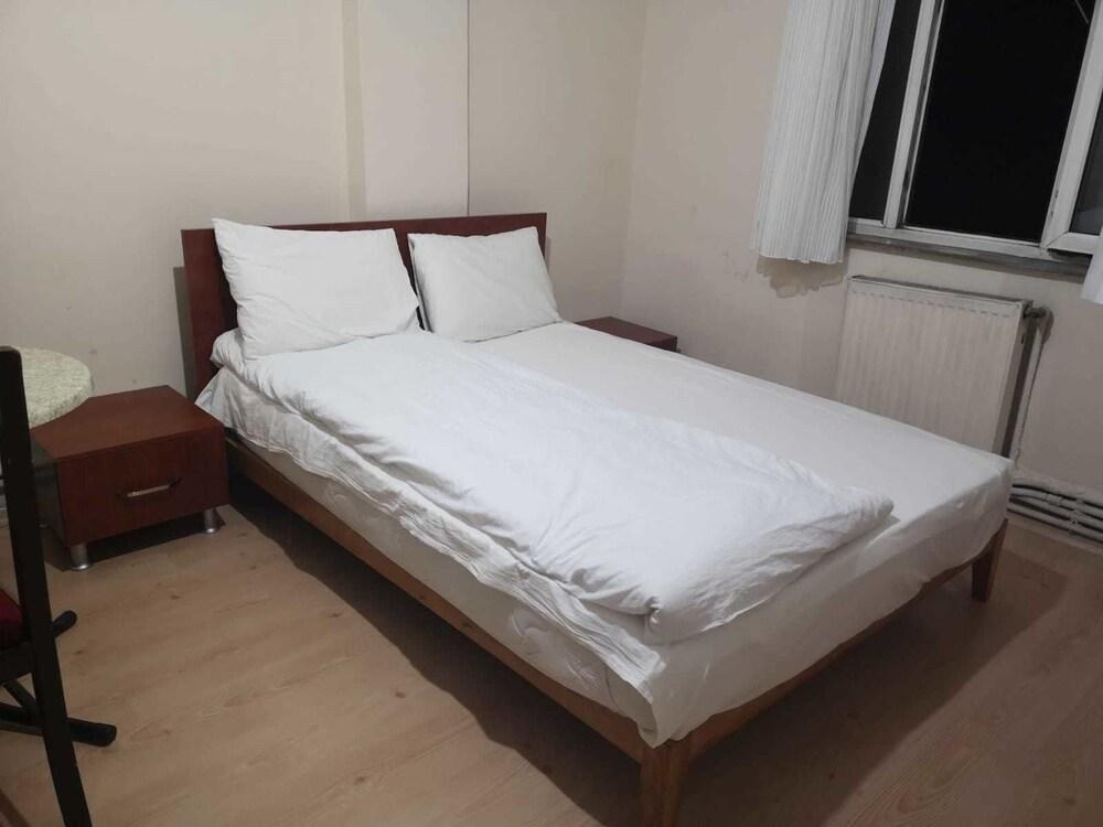 Стамбул: Cenk Otel