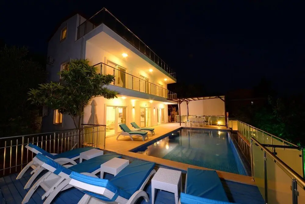 Исламлар: Villa Donat