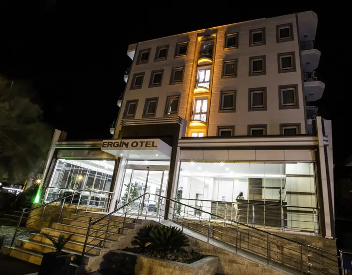 Айвалык: Ergin Hotel