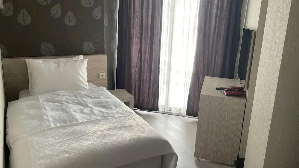 Чешме: Pacific Hotel