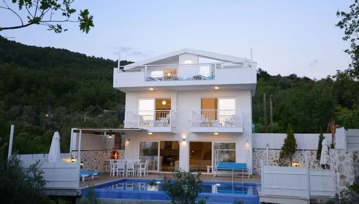 Исламлар: Villa Eva