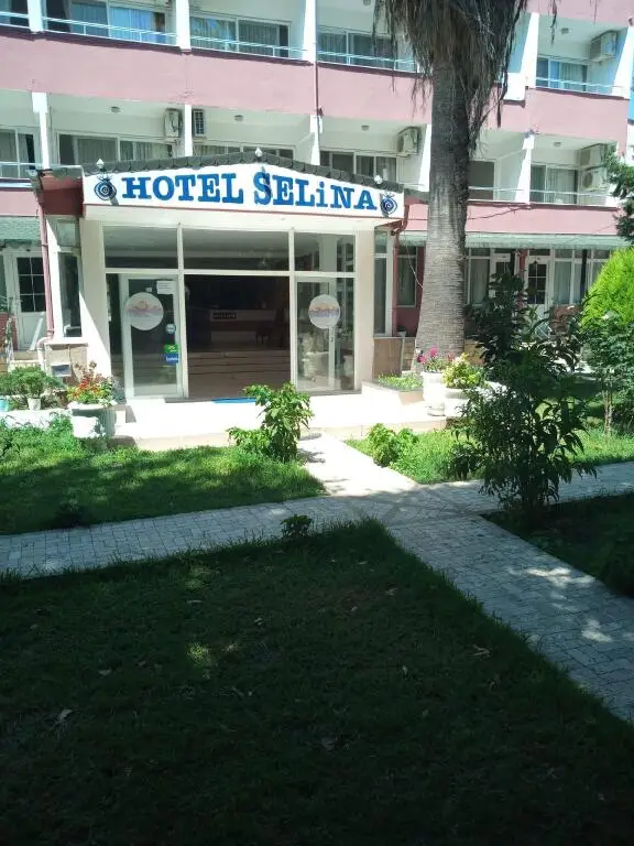 Гюзельчамлы: Hotel Selina