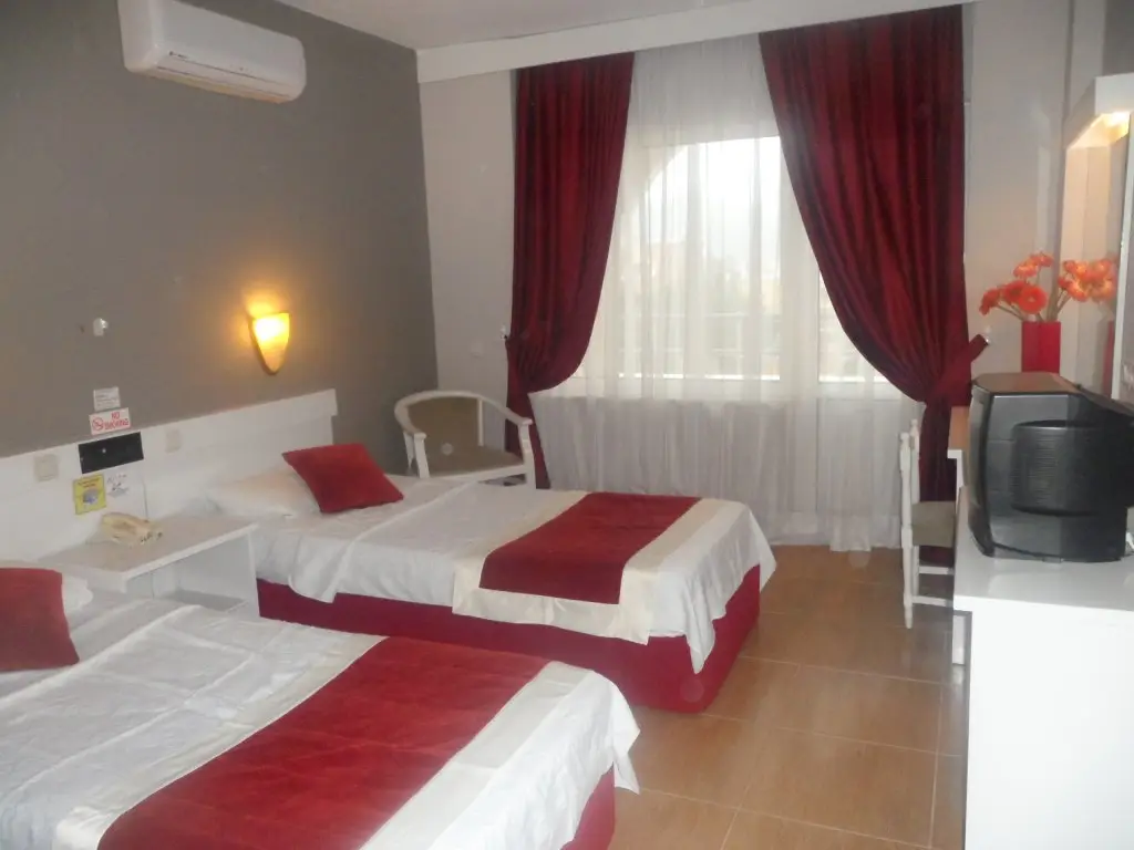 Мармарис: Club Atrium & Hotel