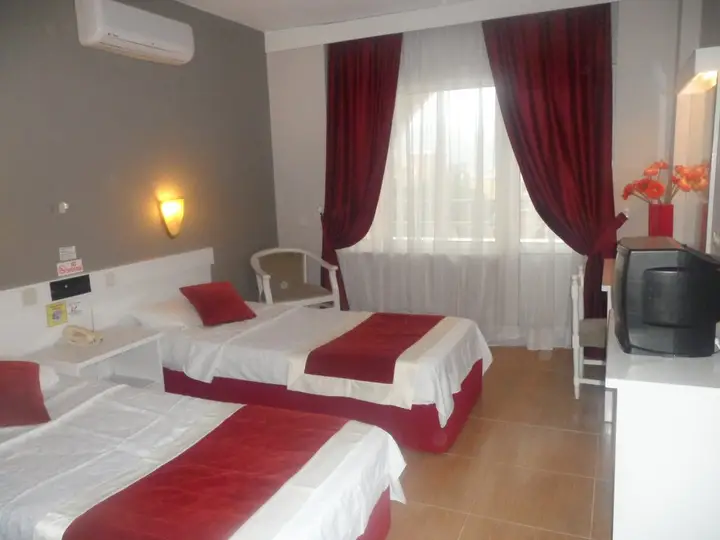 Мармарис: Club Atrium & Hotel