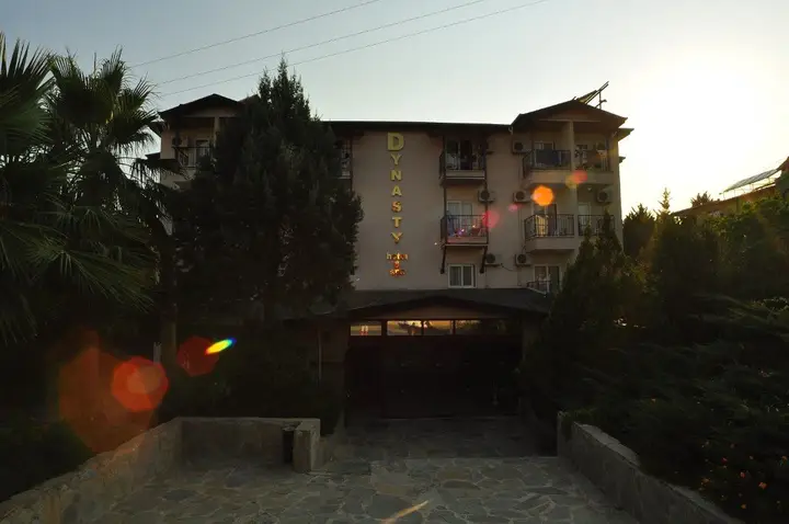Манавгат: Dynasty Hotel Side