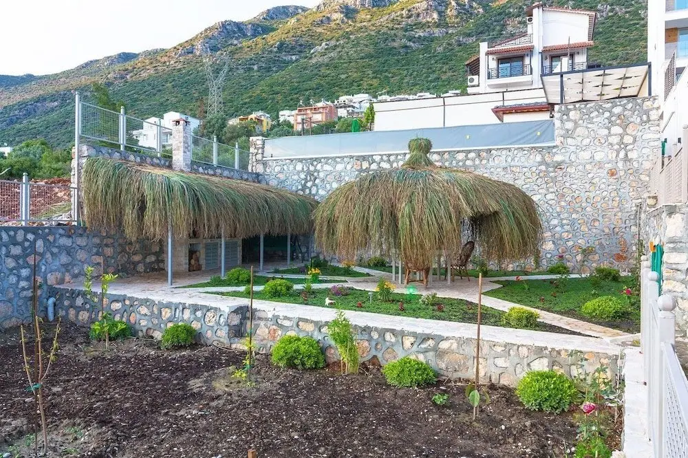 Исламлар: Villa Likapa 2