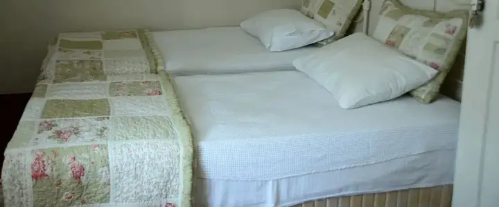 Айвалык: Zeytin Pension