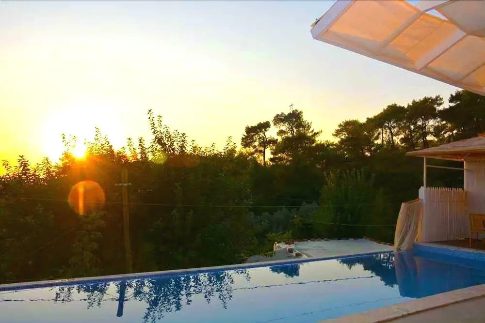 Исламлар: Villa Ulus