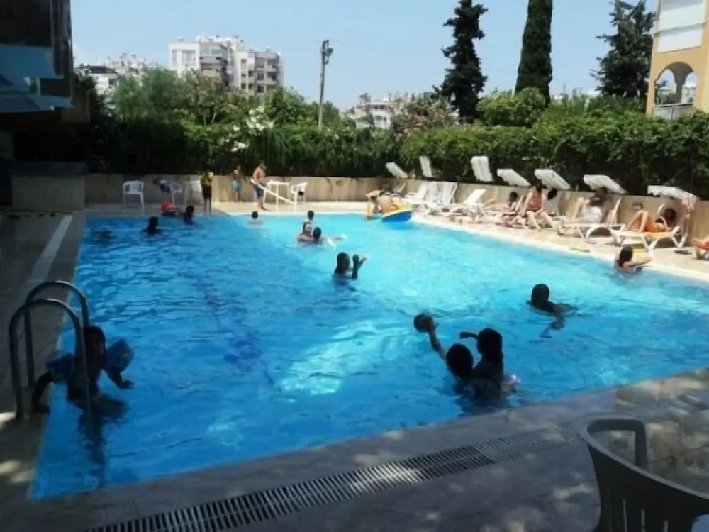 Анталья: Апарт-отель Tunali Apart Otel