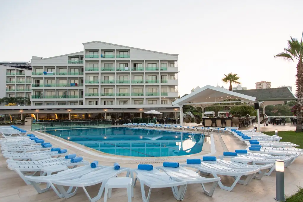 Анталья: Falcon Hotel