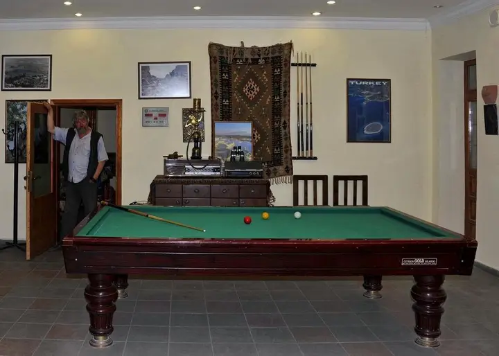Гюзельюрт: Hotel Karvalli